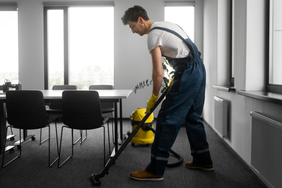 Professional carpet cleaning equipment used by MC Cleaning Service in Massachusetts